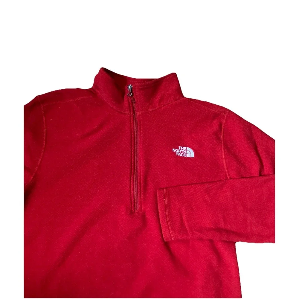 The‎ North Face Men's XL Red 1/4 Zip Fleece Pullover Medium Weight Jacket